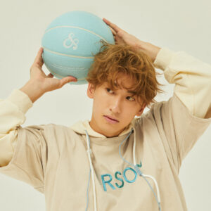 レイクレ・ともやんプロデュースの「&RSON」と「SPALDING」のコラボ