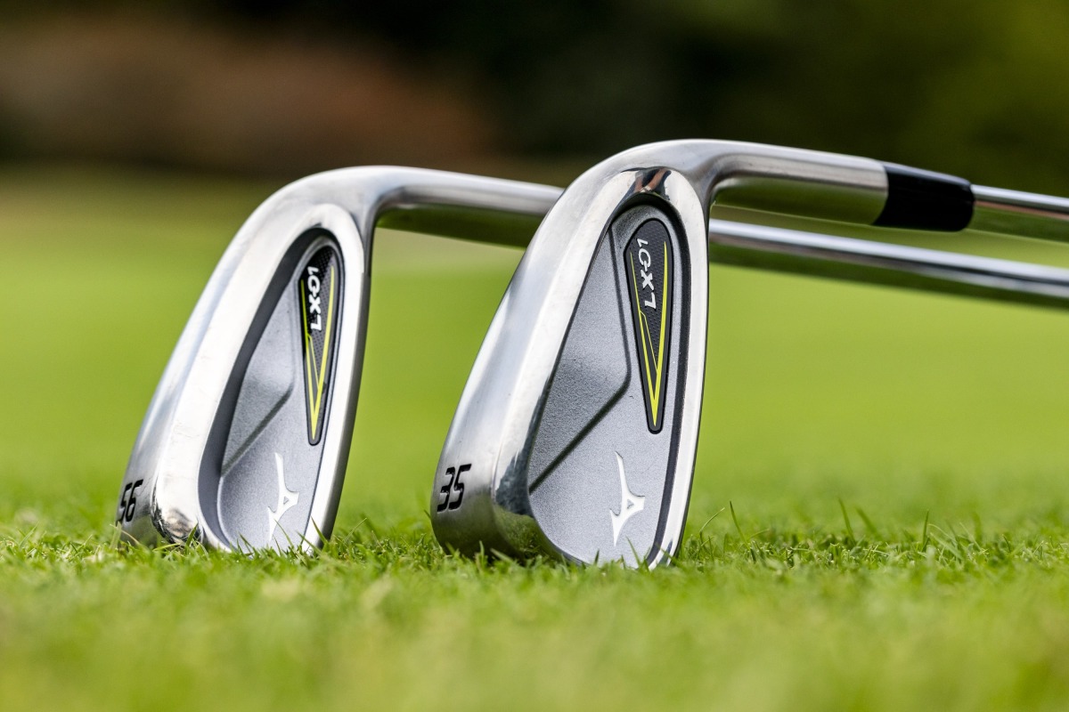 ミズノが“100切り”を達成するための機能を追求したクラブセット「LX-01